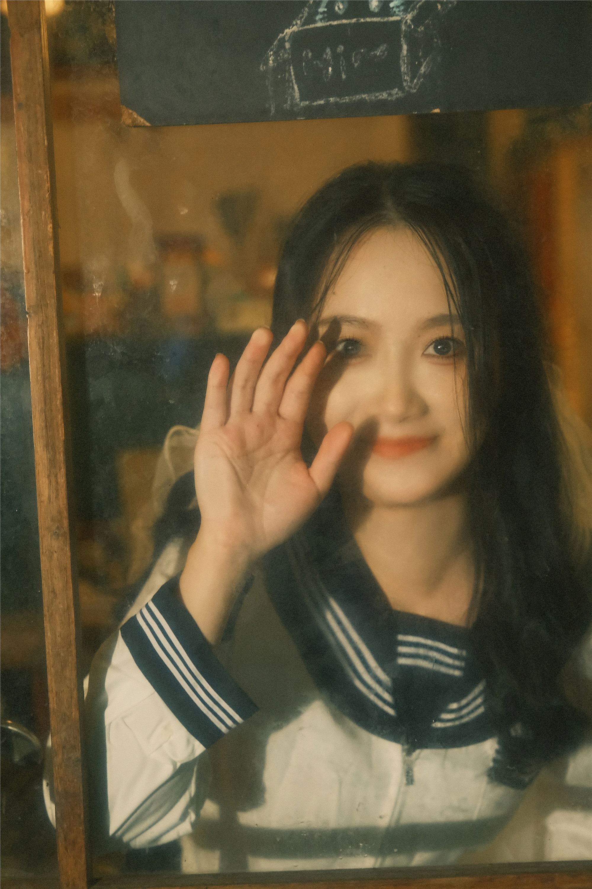 YITUYU 艺图语 2025.03.11 听雨的声音 姜姜